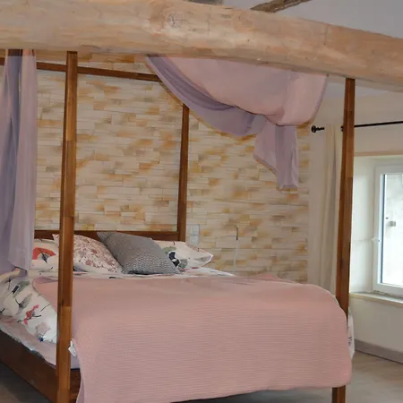 Le Relais De Joseph Bed & Breakfast